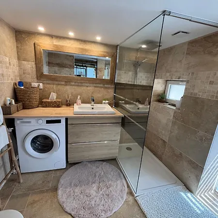 D'hote De Charme Dans Maison Independante, Terrasse, Proche Saumur فندق مبيت وإفطار Neuillé