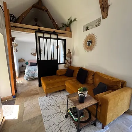 D'hote De Charme Dans Maison Independante, Terrasse, Proche Saumur فندق مبيت وإفطار