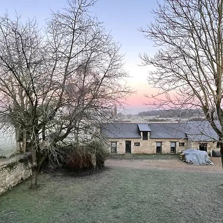 فندق مبيت وإفطار D'hote De Charme Dans Maison Independante, Terrasse, Proche Saumur Neuillé